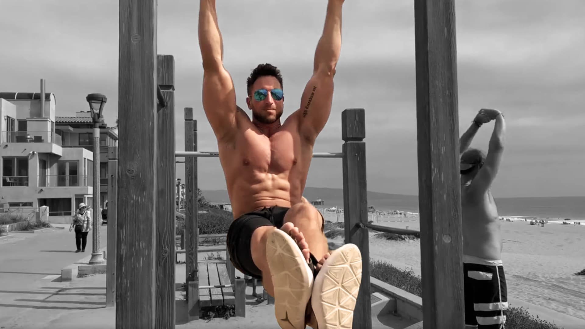 Hanging Leg Raises For Bigger Abs- Superhuman Fitness